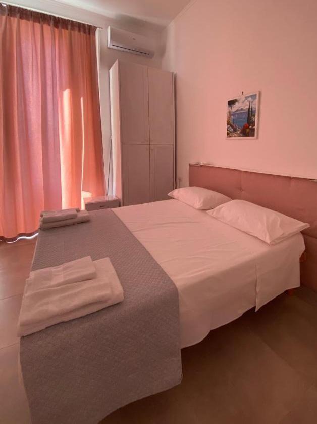 Bed and Breakfast Campo Di Marte Neapel Exterior foto